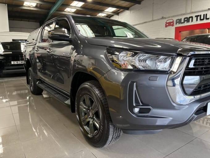 2025 Toyota Hi-lux