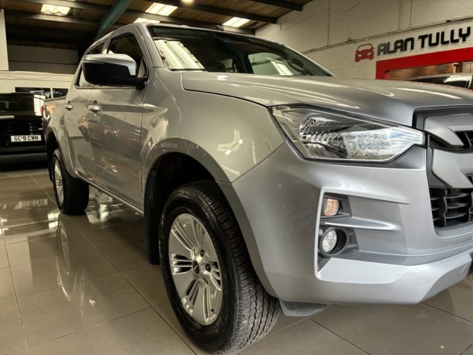 2025 Isuzu D-max