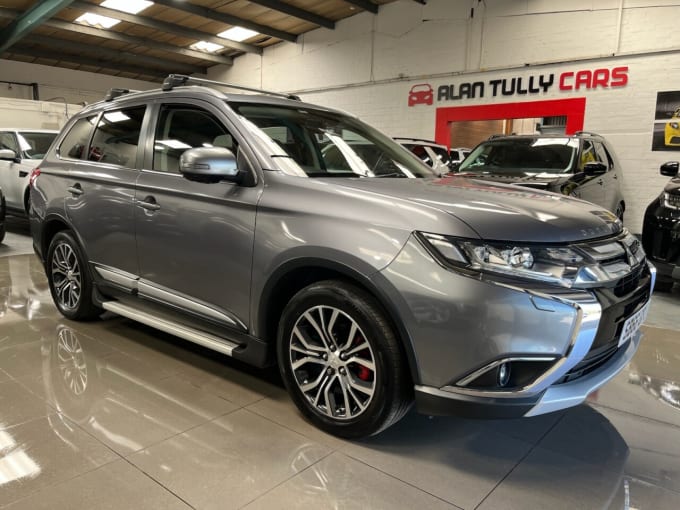 2025 Mitsubishi Outlander