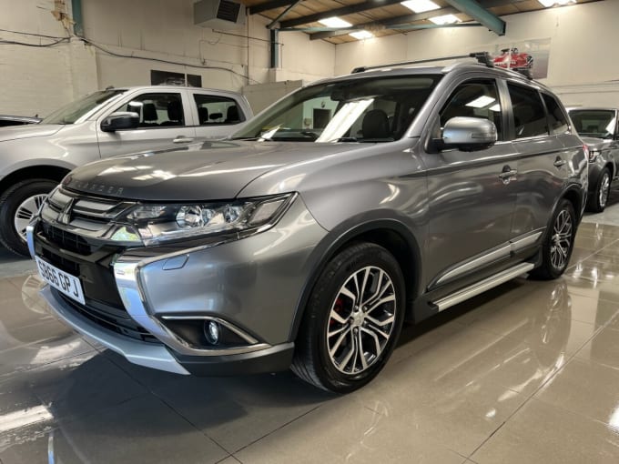 2025 Mitsubishi Outlander