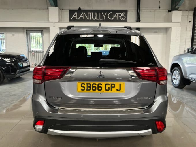 2025 Mitsubishi Outlander