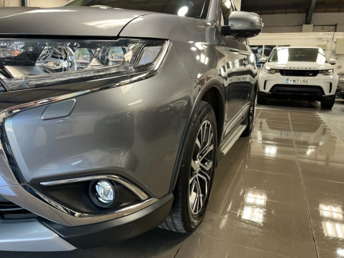 2025 Mitsubishi Outlander