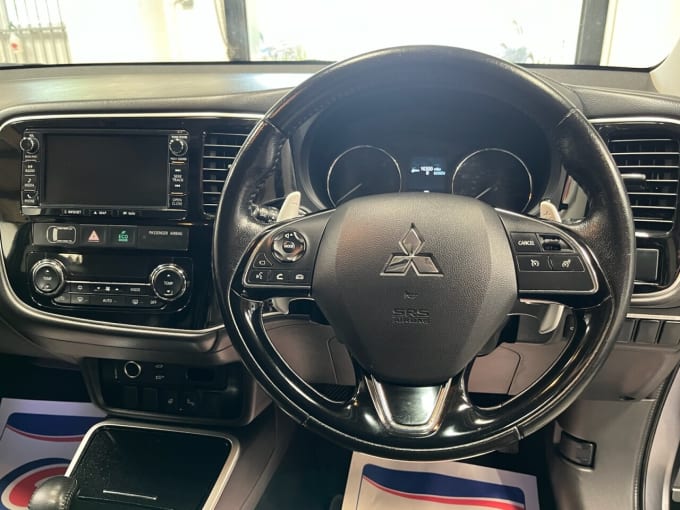 2025 Mitsubishi Outlander
