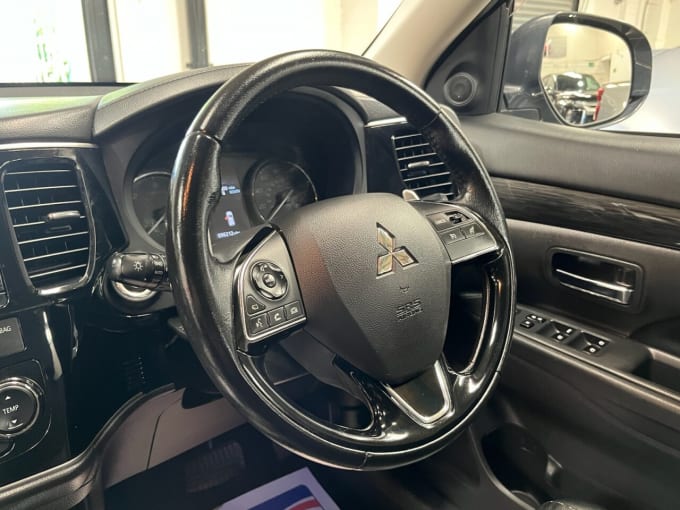 2025 Mitsubishi Outlander