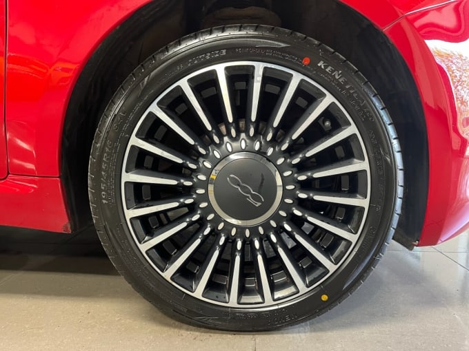 2025 Fiat 500