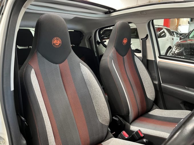 2025 Peugeot 108
