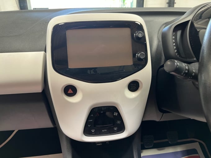 2025 Peugeot 108