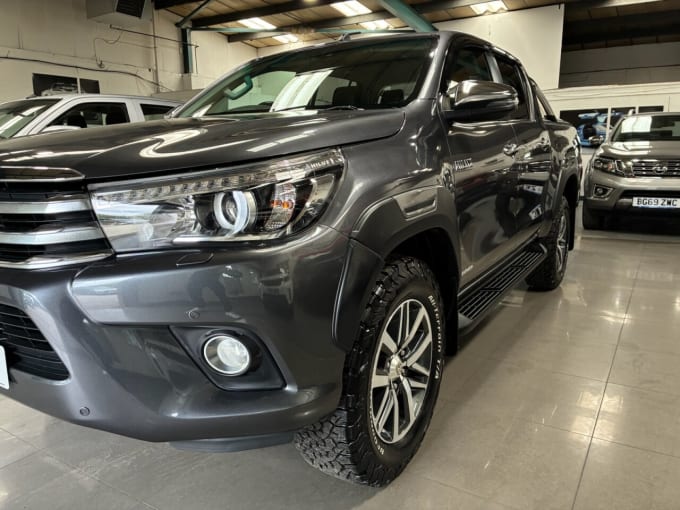 2025 Toyota Hi-lux