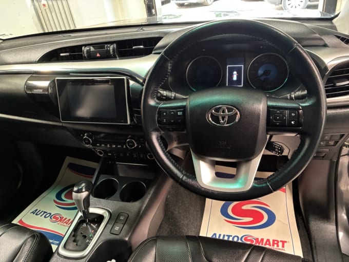 2025 Toyota Hi-lux