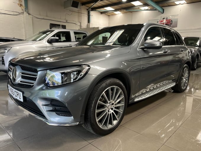 2025 Mercedes-benz Glc