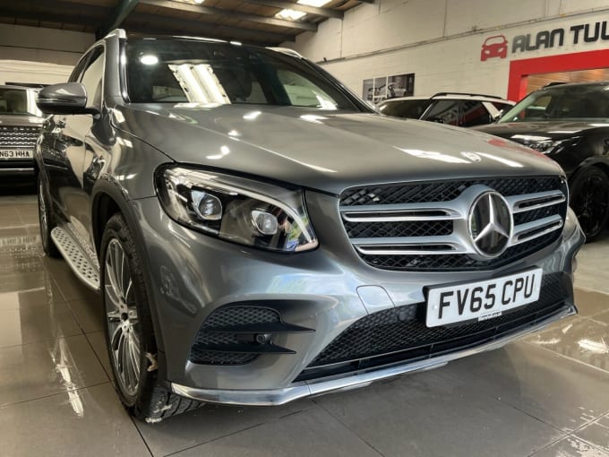 2025 Mercedes-benz Glc