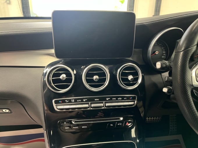 2025 Mercedes-benz Glc