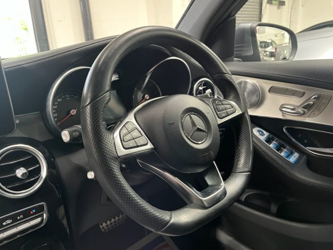 2025 Mercedes-benz Glc