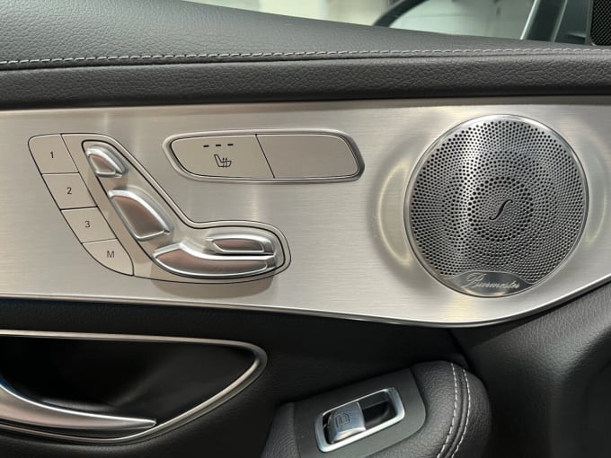 2025 Mercedes-benz Glc