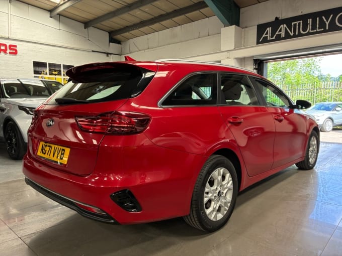 2025 Kia Ceed