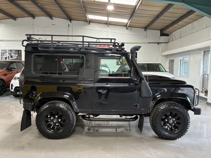 2025 Land Rover Defender