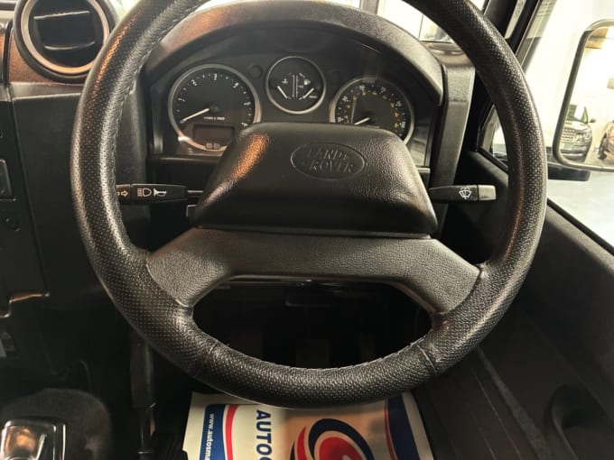 2025 Land Rover Defender