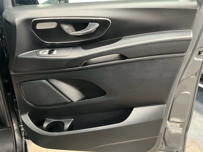 2025 Mercedes-benz Vito