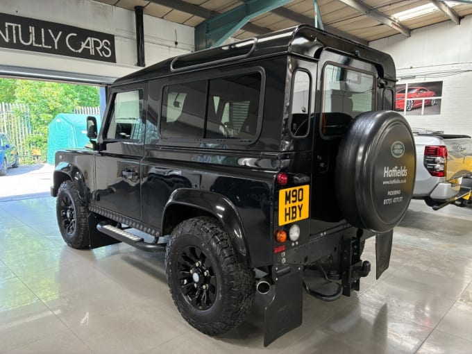 2025 Land Rover Defender