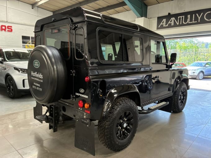 2025 Land Rover Defender