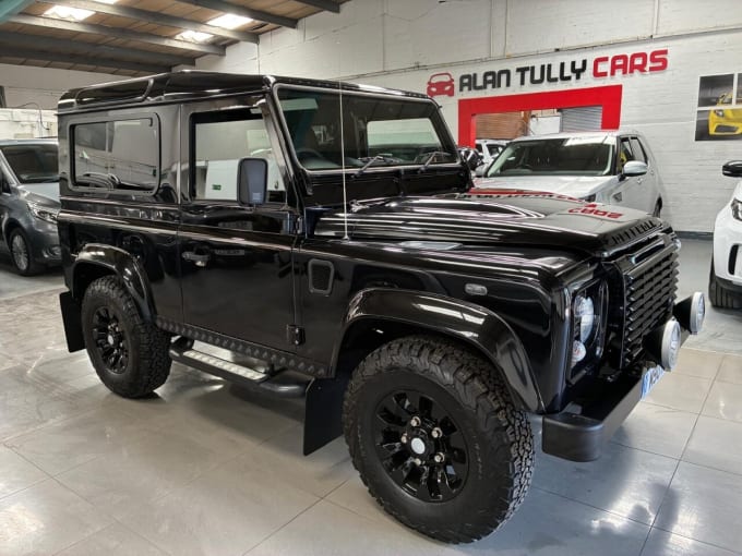 2025 Land Rover Defender