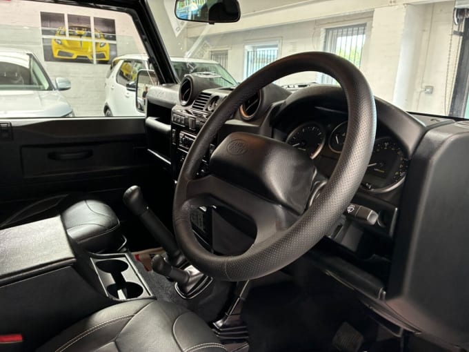 2025 Land Rover Defender