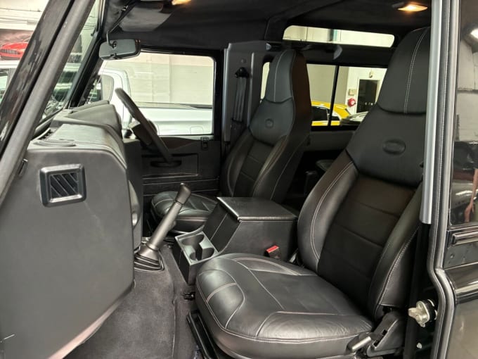 2025 Land Rover Defender