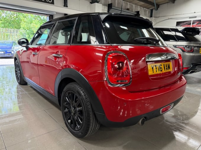 2025 Mini Hatch