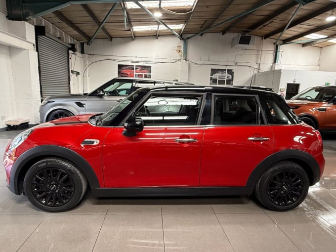 2025 Mini Hatch