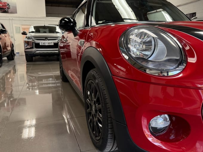 2025 Mini Hatch