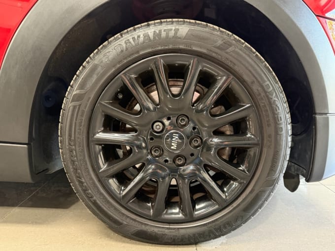 2025 Mini Hatch