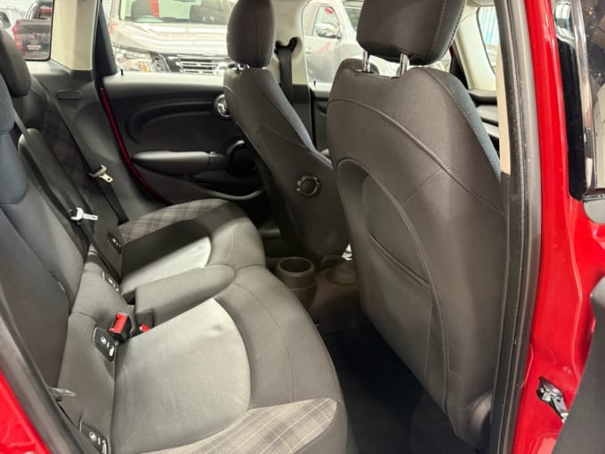 2025 Mini Hatch