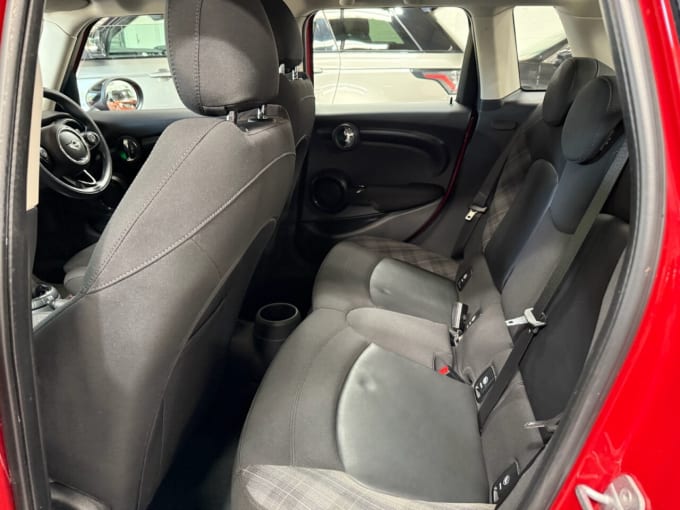 2025 Mini Hatch