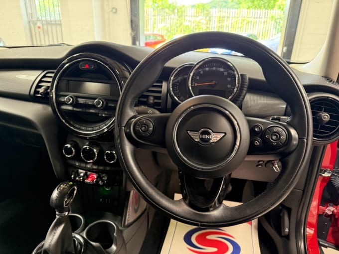 2025 Mini Hatch