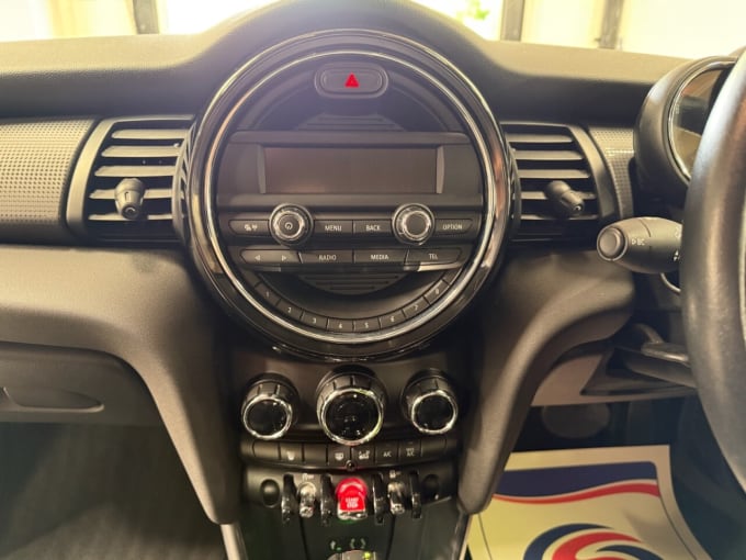 2025 Mini Hatch