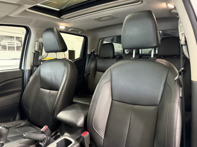 2025 Nissan Navara