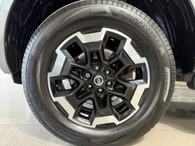 2025 Nissan Navara