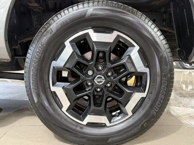 2025 Nissan Navara