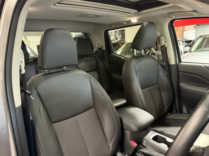 2025 Nissan Navara