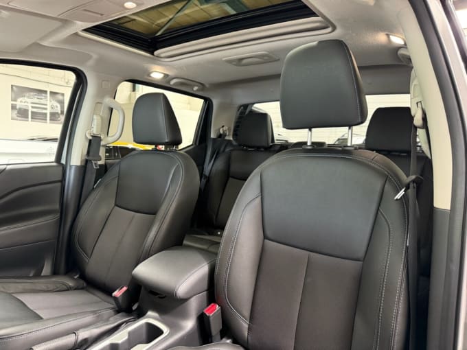 2025 Nissan Navara