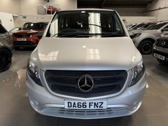 2025 Mercedes-benz Vito