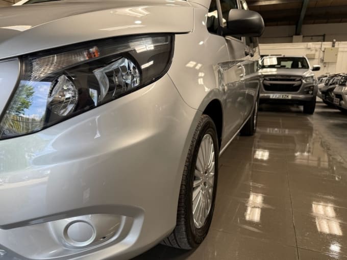 2025 Mercedes-benz Vito