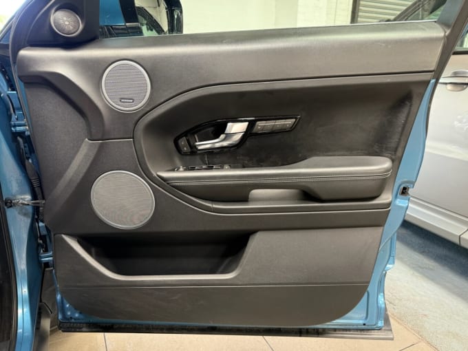 2025 Land Rover Range Rover Evoque