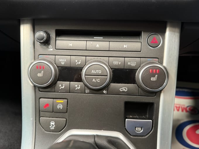 2025 Land Rover Range Rover Evoque