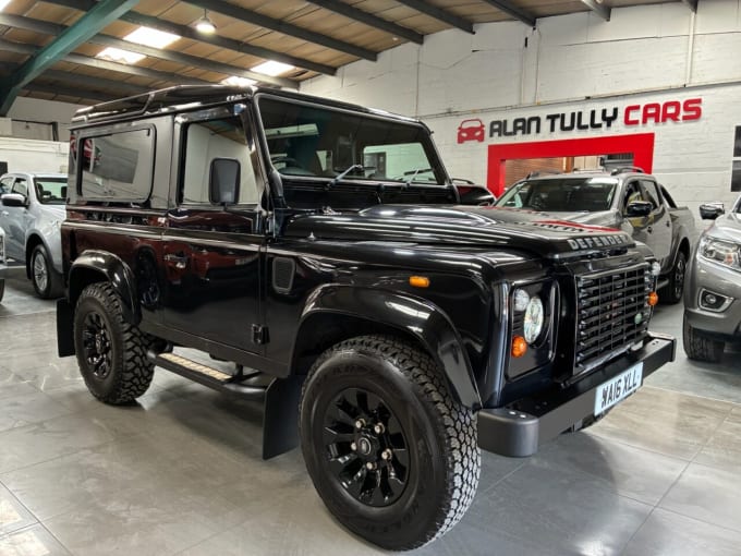 2025 Land Rover Defender