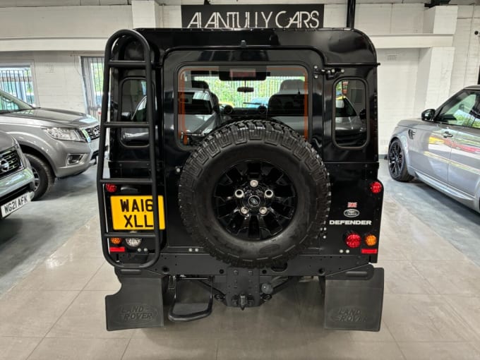 2025 Land Rover Defender