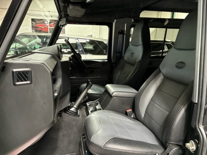 2025 Land Rover Defender
