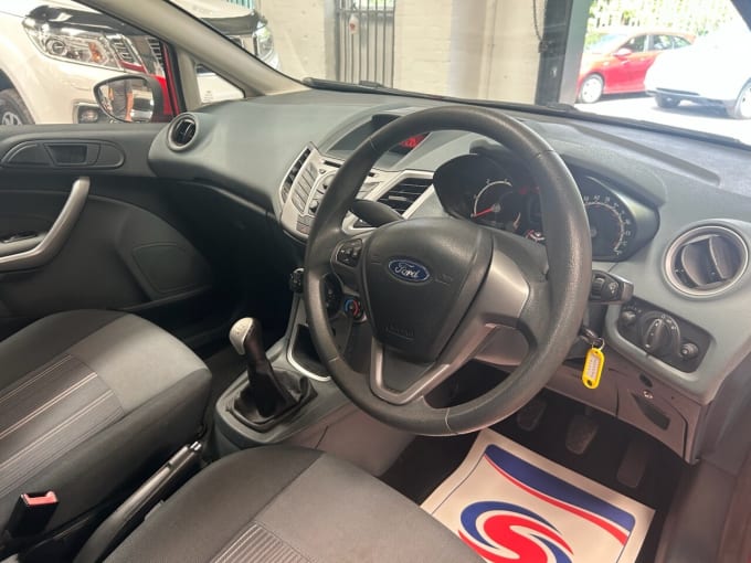 2025 Ford Fiesta