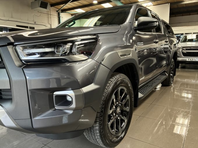 2025 Toyota Hi-lux