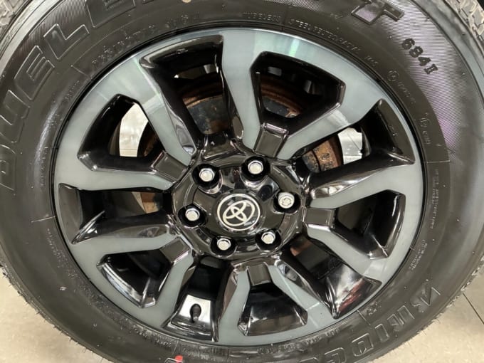 2025 Toyota Hi-lux